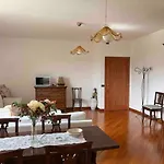 Il Pino 펜션 Casaleggio Boiro